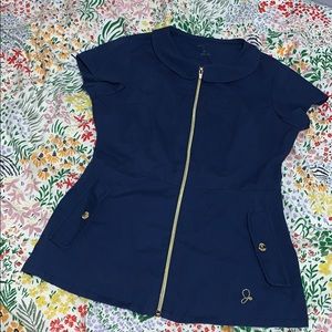 Jaanuu peterpan scrub top